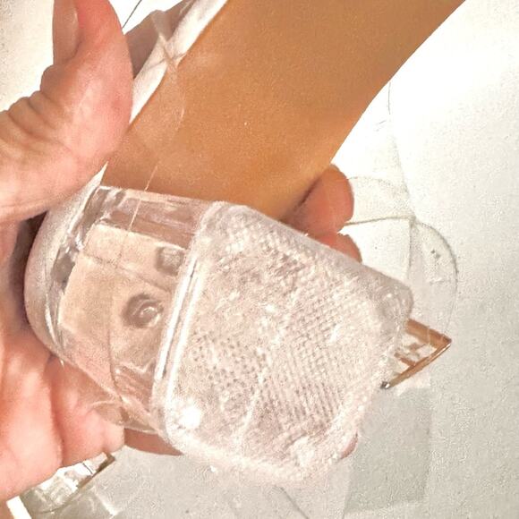 New Olivia & Kate Bling All About It Clear Block Heel Sandals - Picture 5 of 8